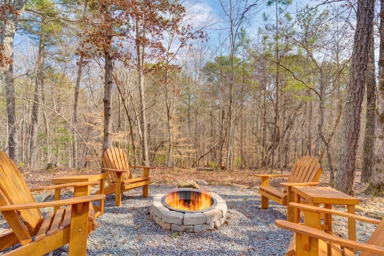Hot-Tub 6 Seater, Fire-Pit, Master King Bed, Wineries, Pickleball, Resort Amenities Ellijay Bagian luar foto