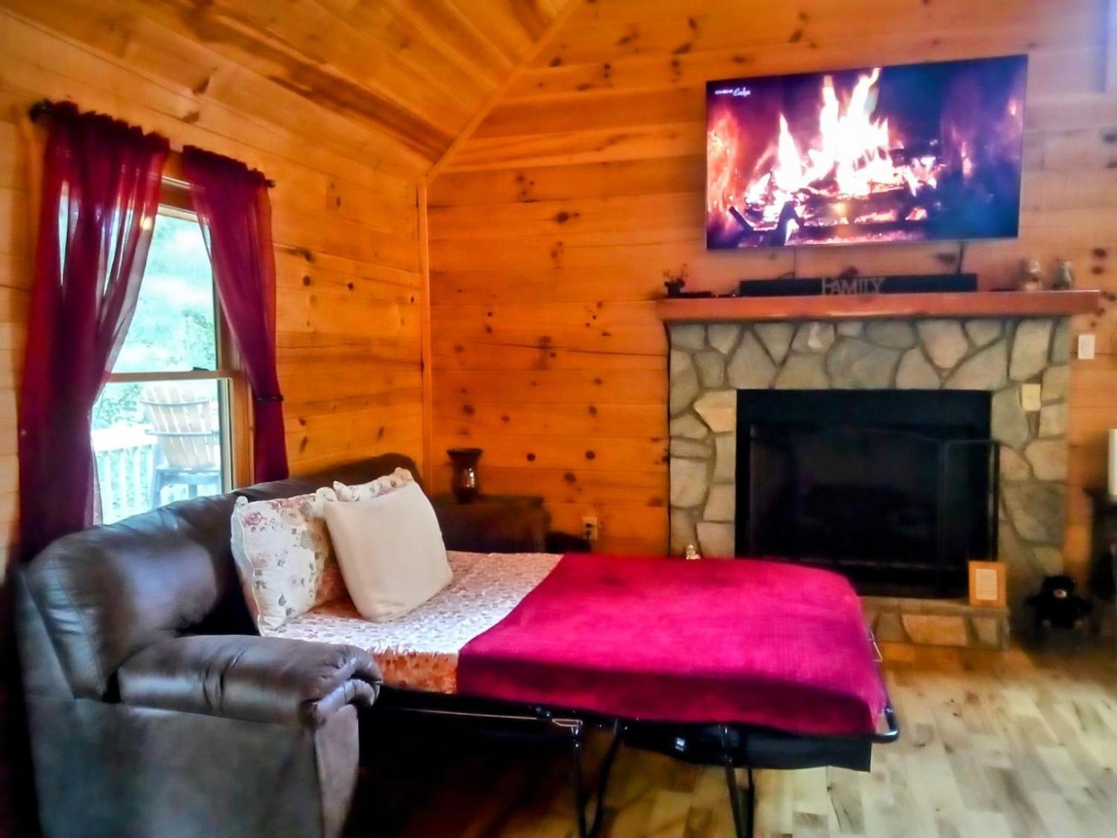 Hot-Tub 6 Seater, Fire-Pit, Master King Bed, Wineries, Pickleball, Resort Amenities Ellijay Bagian luar foto